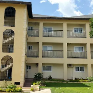  Apartment Donhead New Apt 3 Jamaica